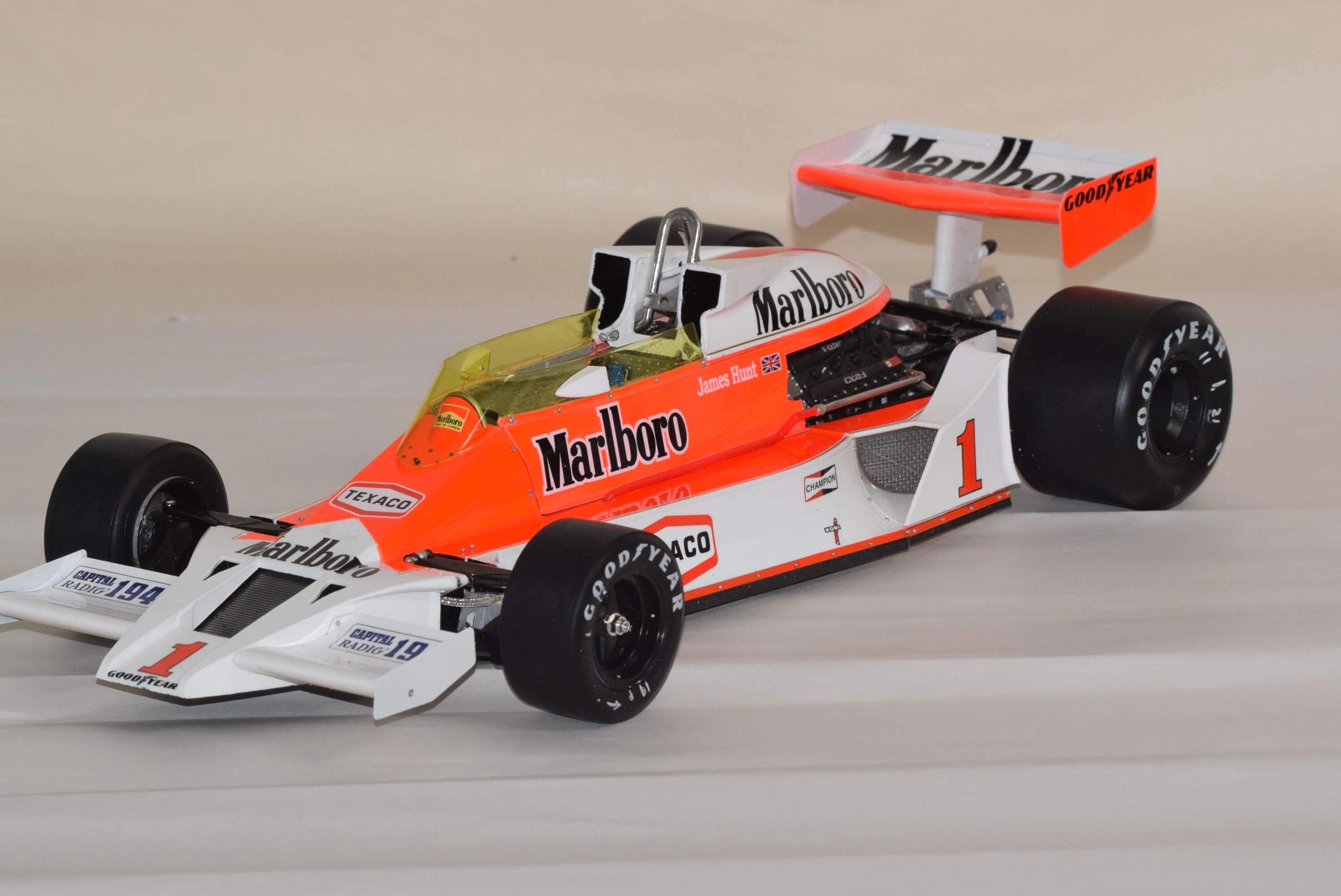 MFH | 1⁄12 McLaren マクラーレン MP26 クアトロ M26 モデル